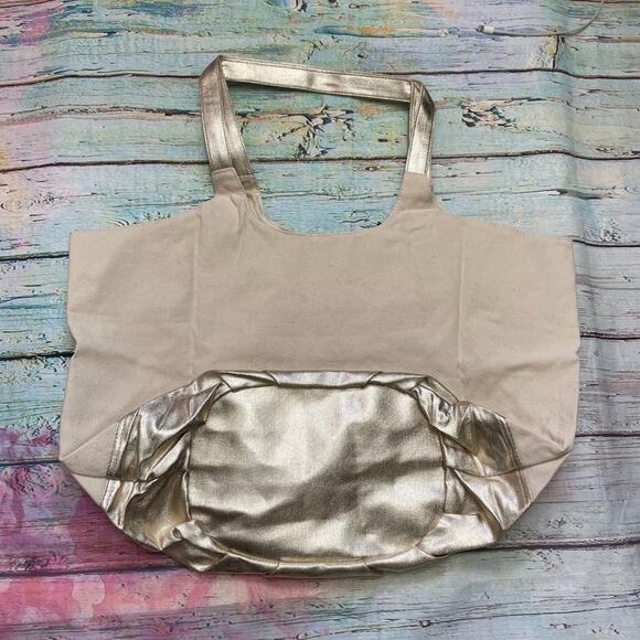 Victoria's Secret Bag Womens Large Beige Gold Summer Tote Beach Travel Sparkle - Picture 3 of 3